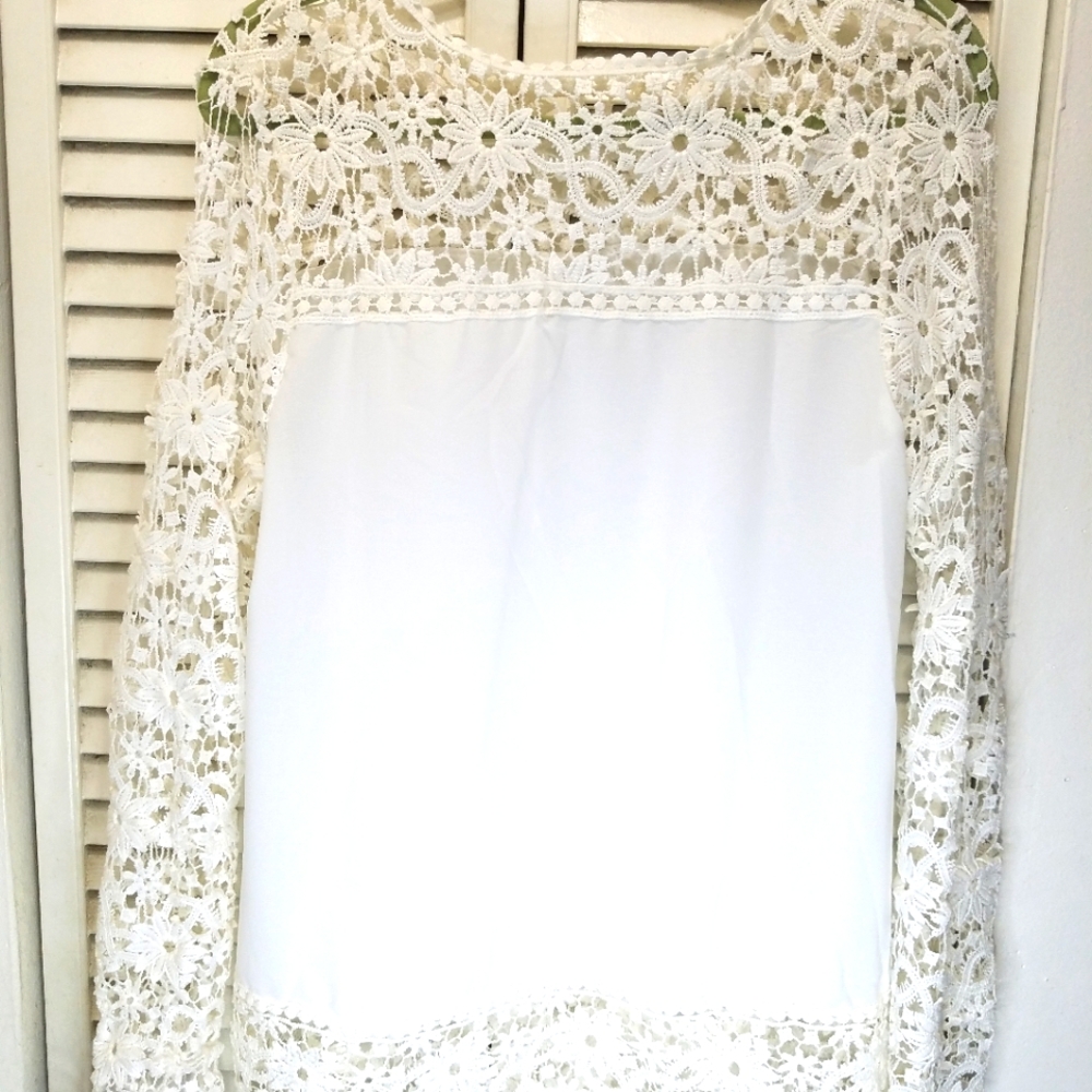 Lace long sleeve blouse